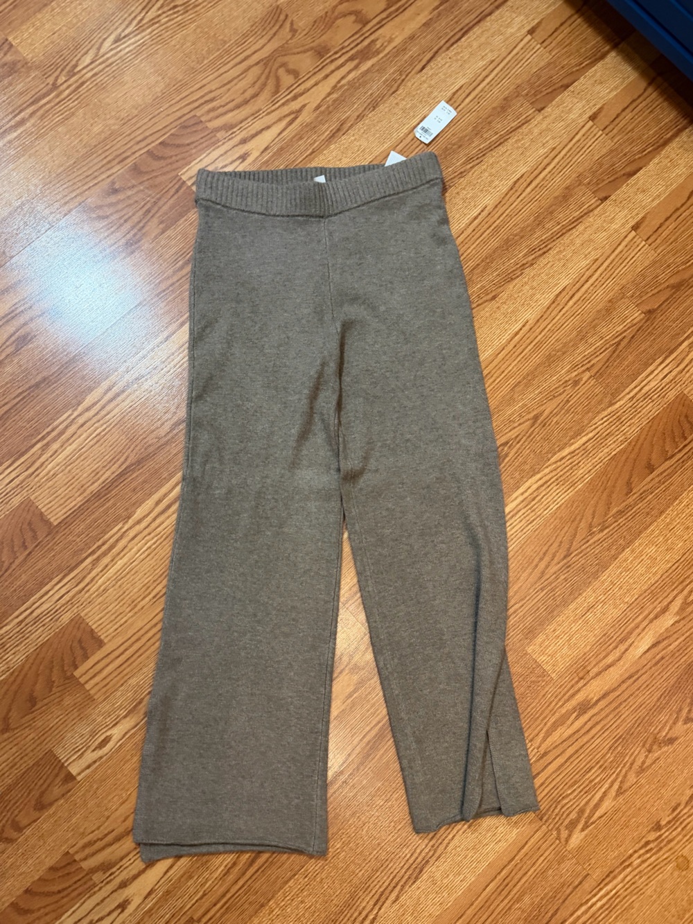 Gilly Hicks Women's Knit Wide-Leg Sweatpants in Taupe, Hollister
